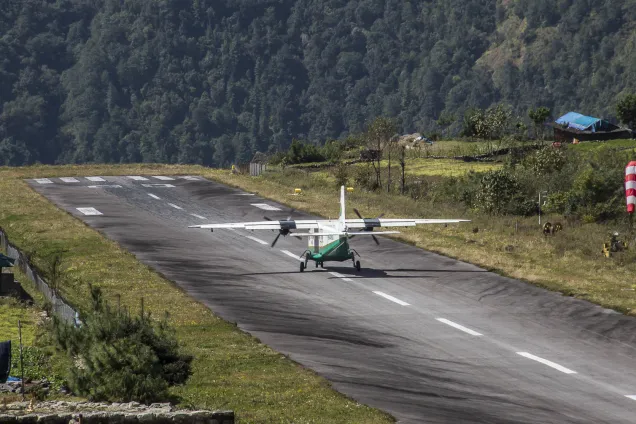 Перелет Лукла (2840 м) - Катманду. Отдых в Катманду