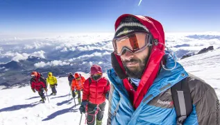 Восхождение на Эльбрус (5621м) с севера