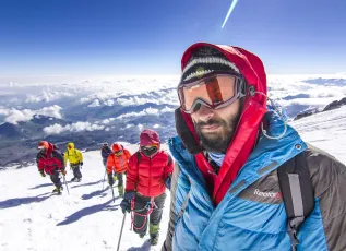 Восхождение на Эльбрус (5621м) с севера