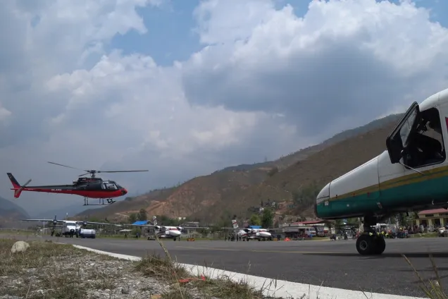 Запасной день для перелета в Луклу