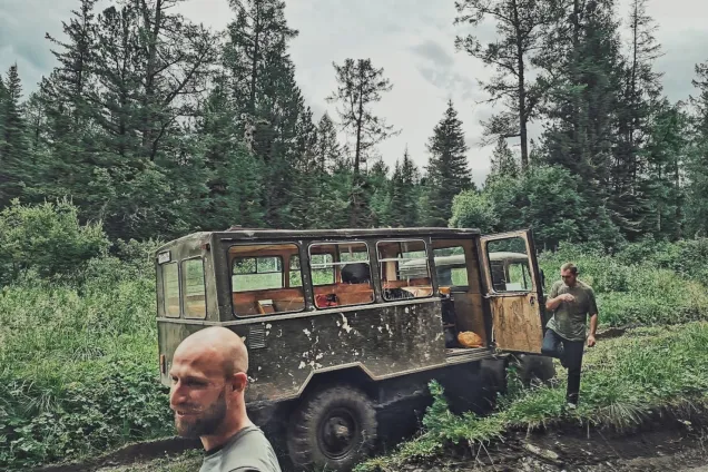 Переезд в Московку. Сбор рафтов и катамаранов